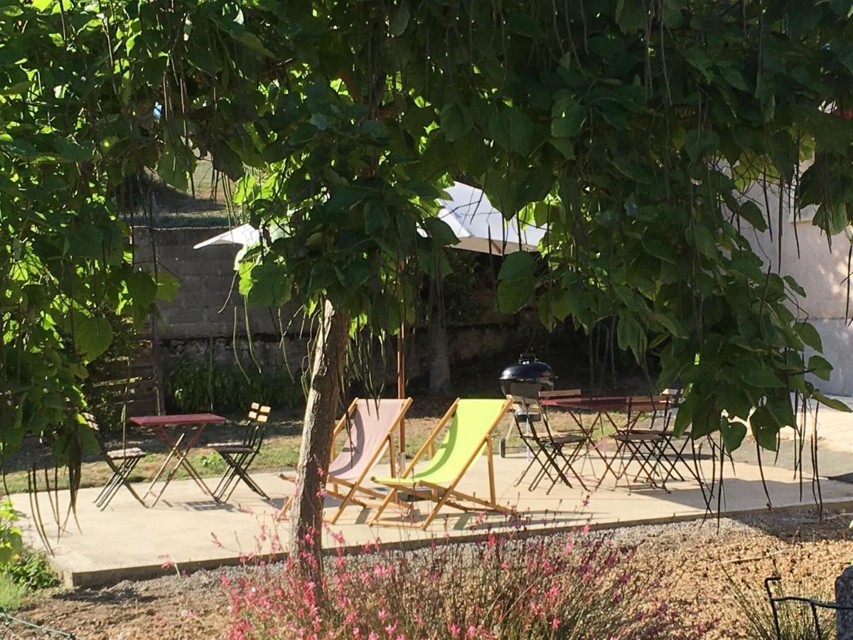 MARA RIVIERE Gîte d'étape sur la Vélo Francette La Jaille-Yvon Esterno foto